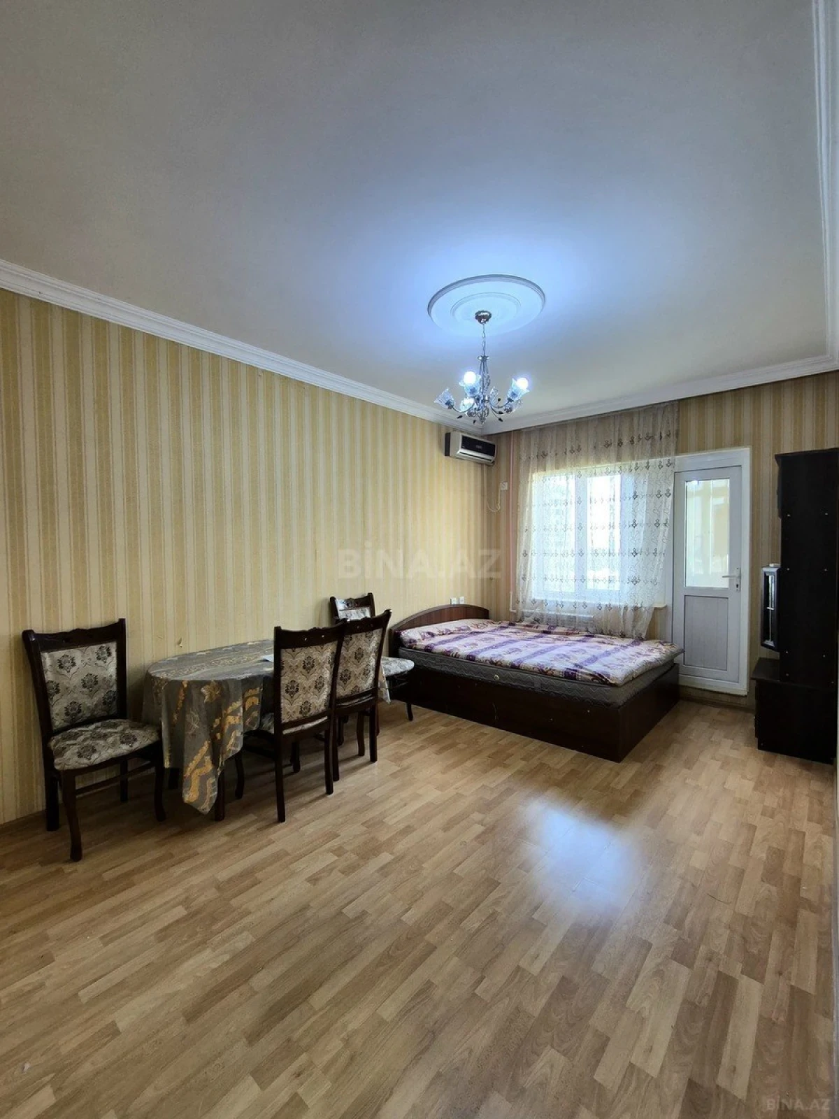 Kirayə verilir 2 otaqlı mənzil 65 m²