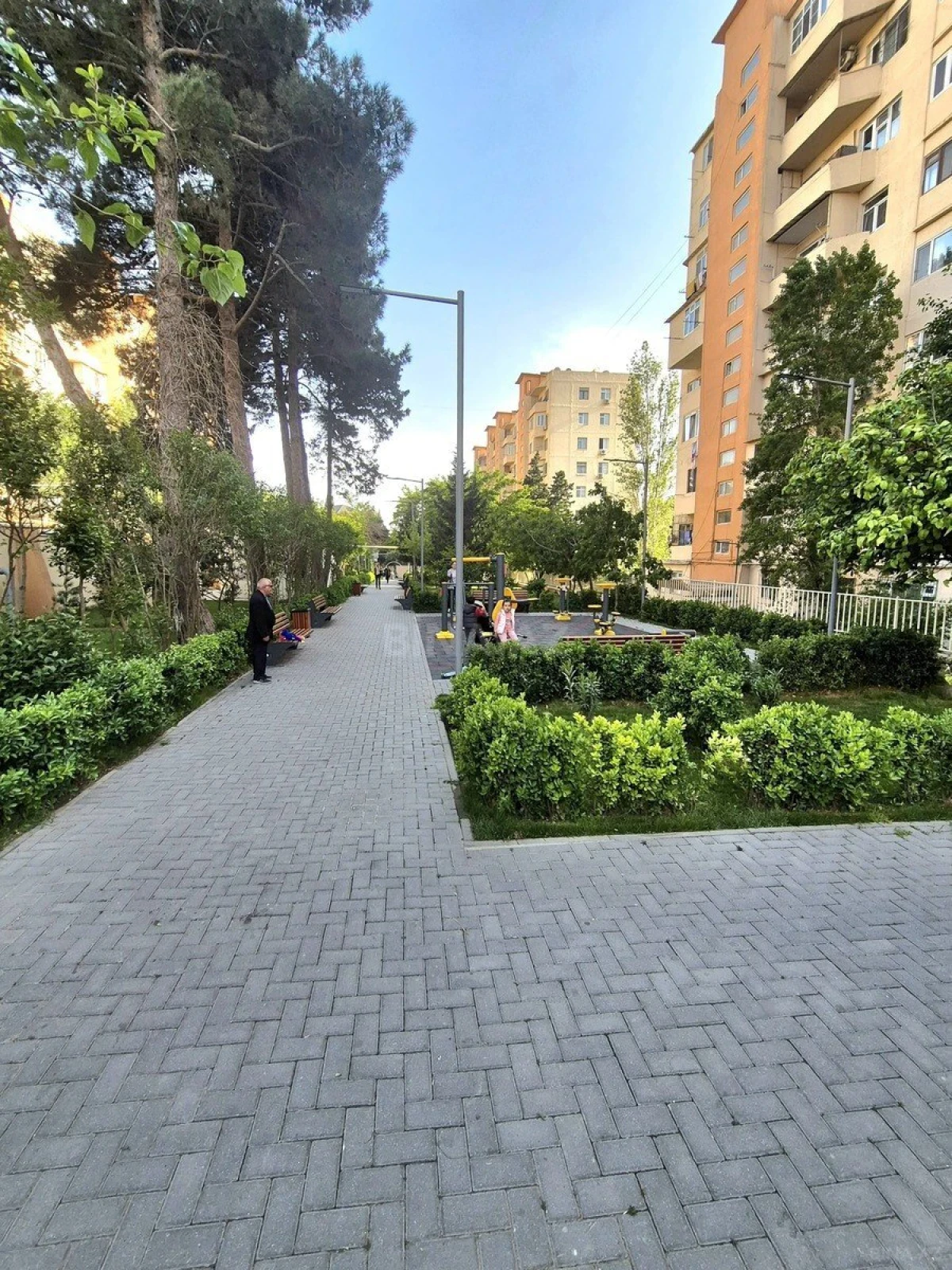 Kirayə verilir 2 otaqlı mənzil 65 m²