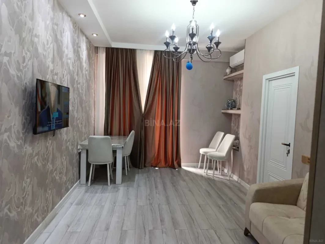 Satılır 2 otaqlı mənzil 60 m²