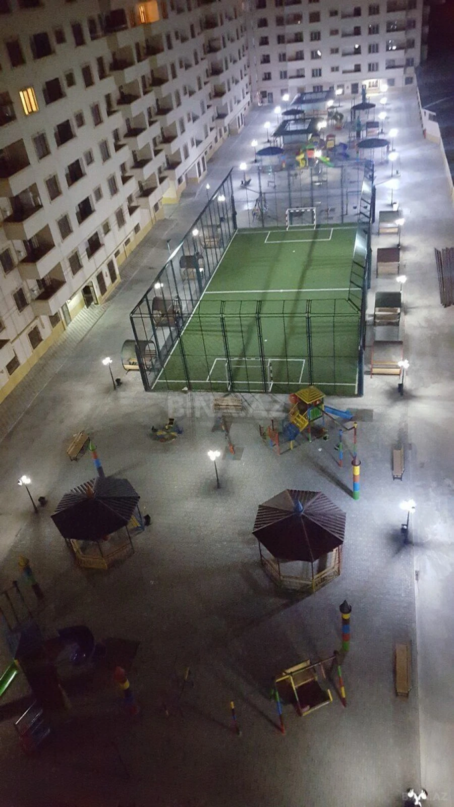 Satılır 3 otaqlı mənzil 119 m²