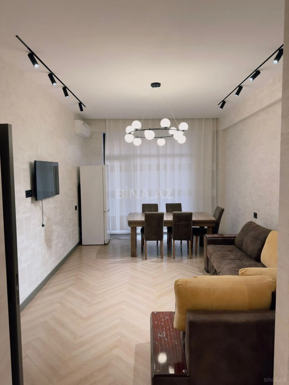 Kirayə verilir 3 otaqlı mənzil 95 m²