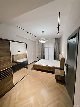 Kirayə verilir 3 otaqlı mənzil 95 m²
