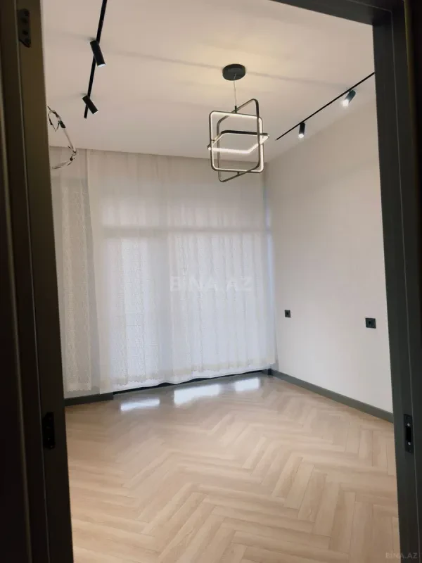 Kirayə verilir 3 otaqlı mənzil 95 m²