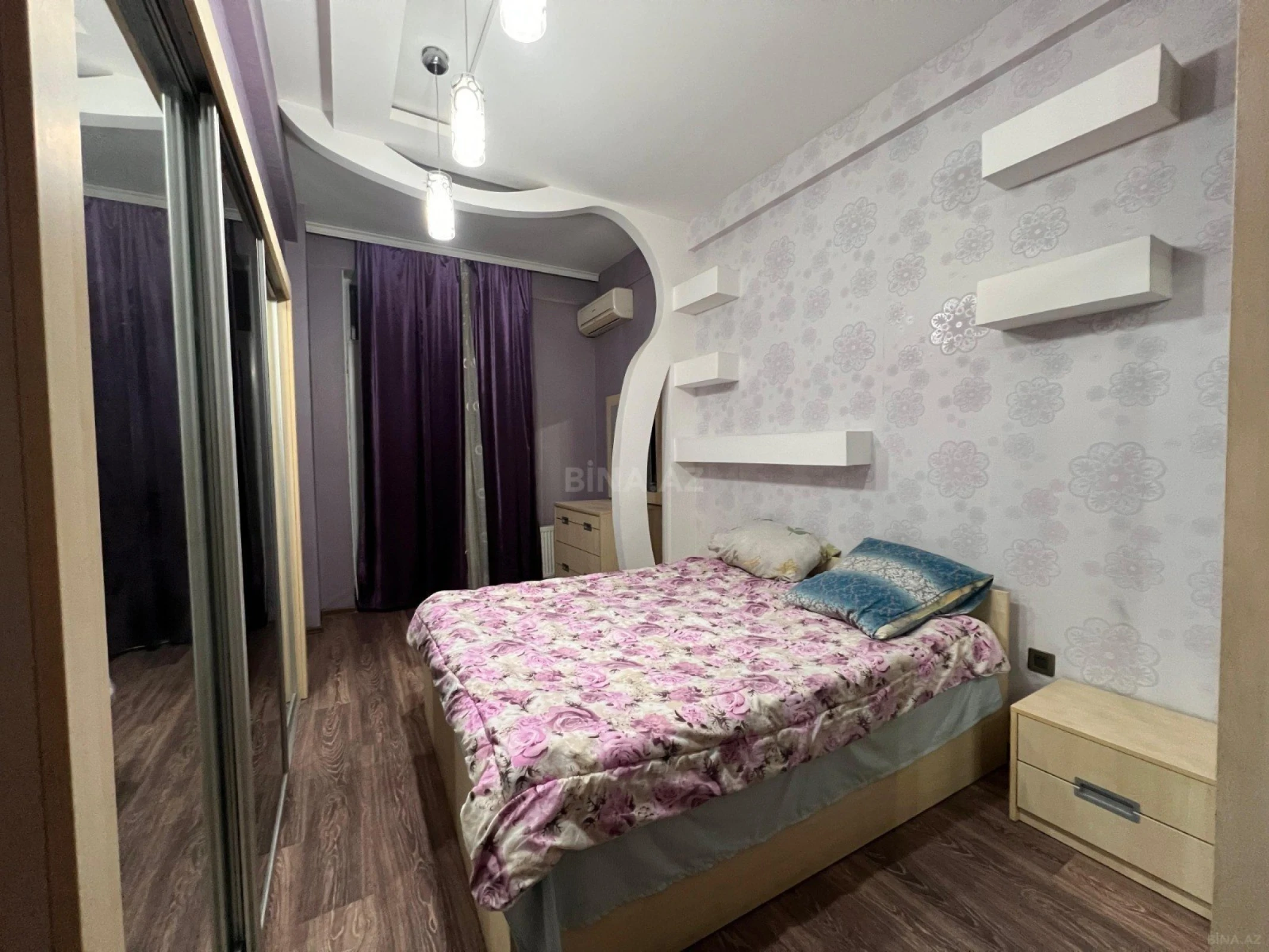 Kirayə verilir 3 otaqlı mənzil 110 m²