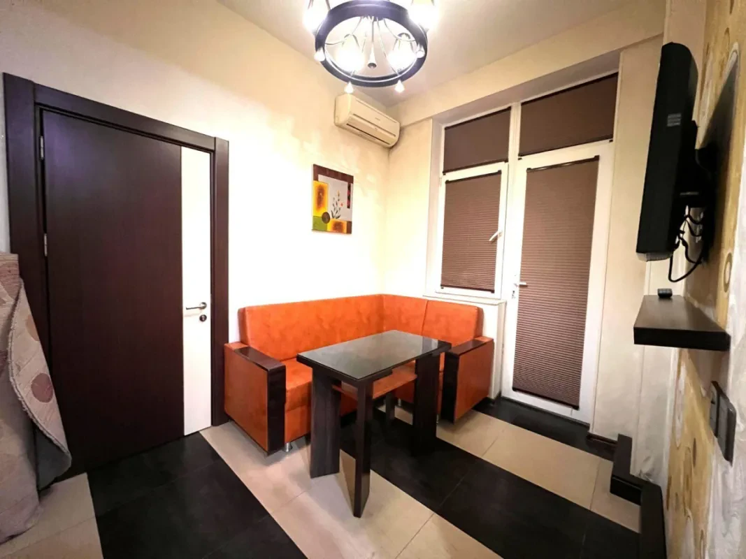 Kirayə verilir 3 otaqlı mənzil 110 m²