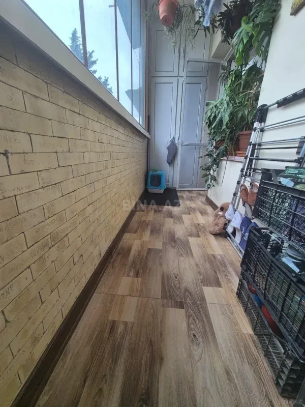 Satılır 3 otaqlı mənzil 72 m²