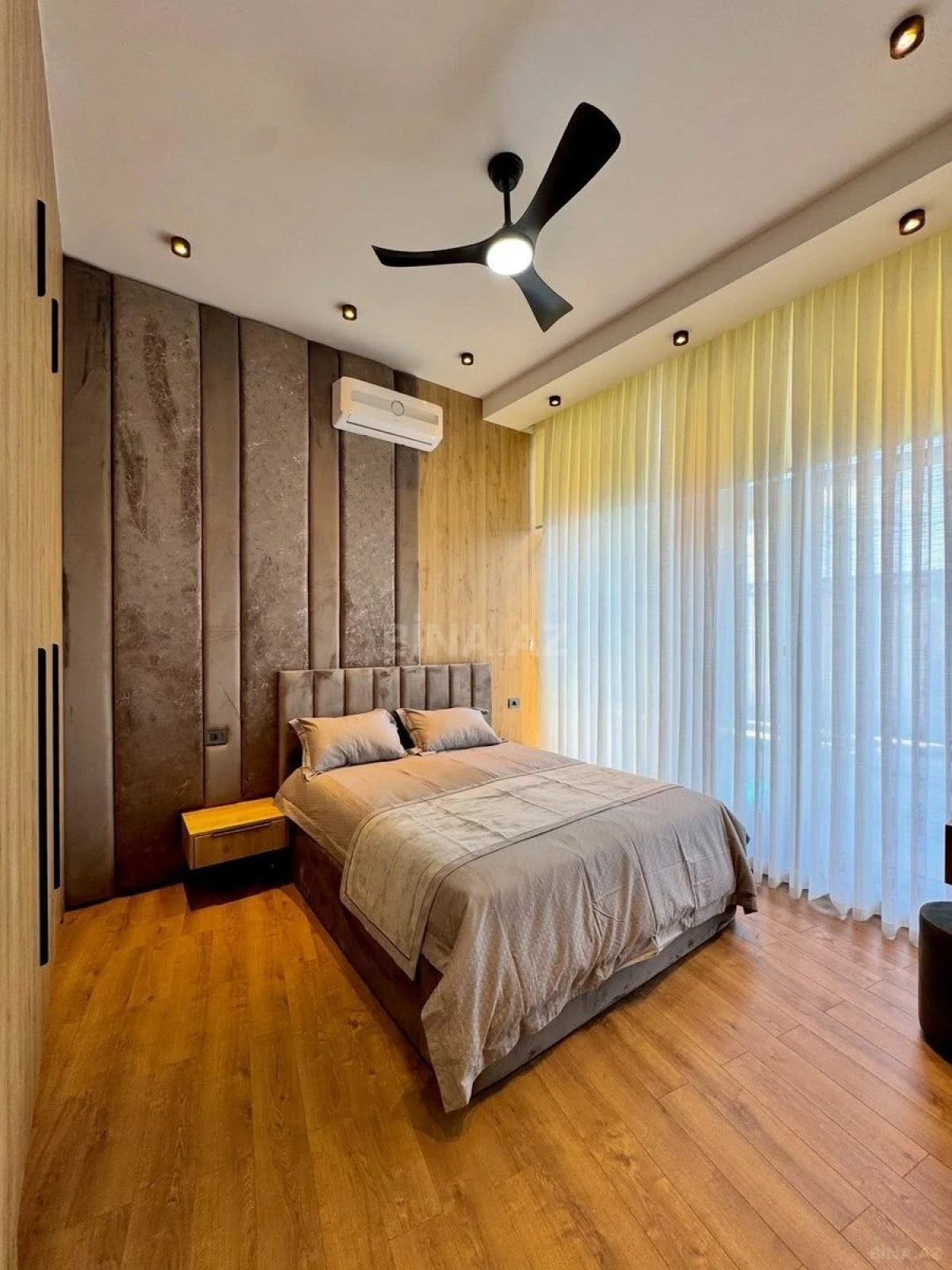 Kirayə verilir 5 otaqlı həyət evi 400 m²