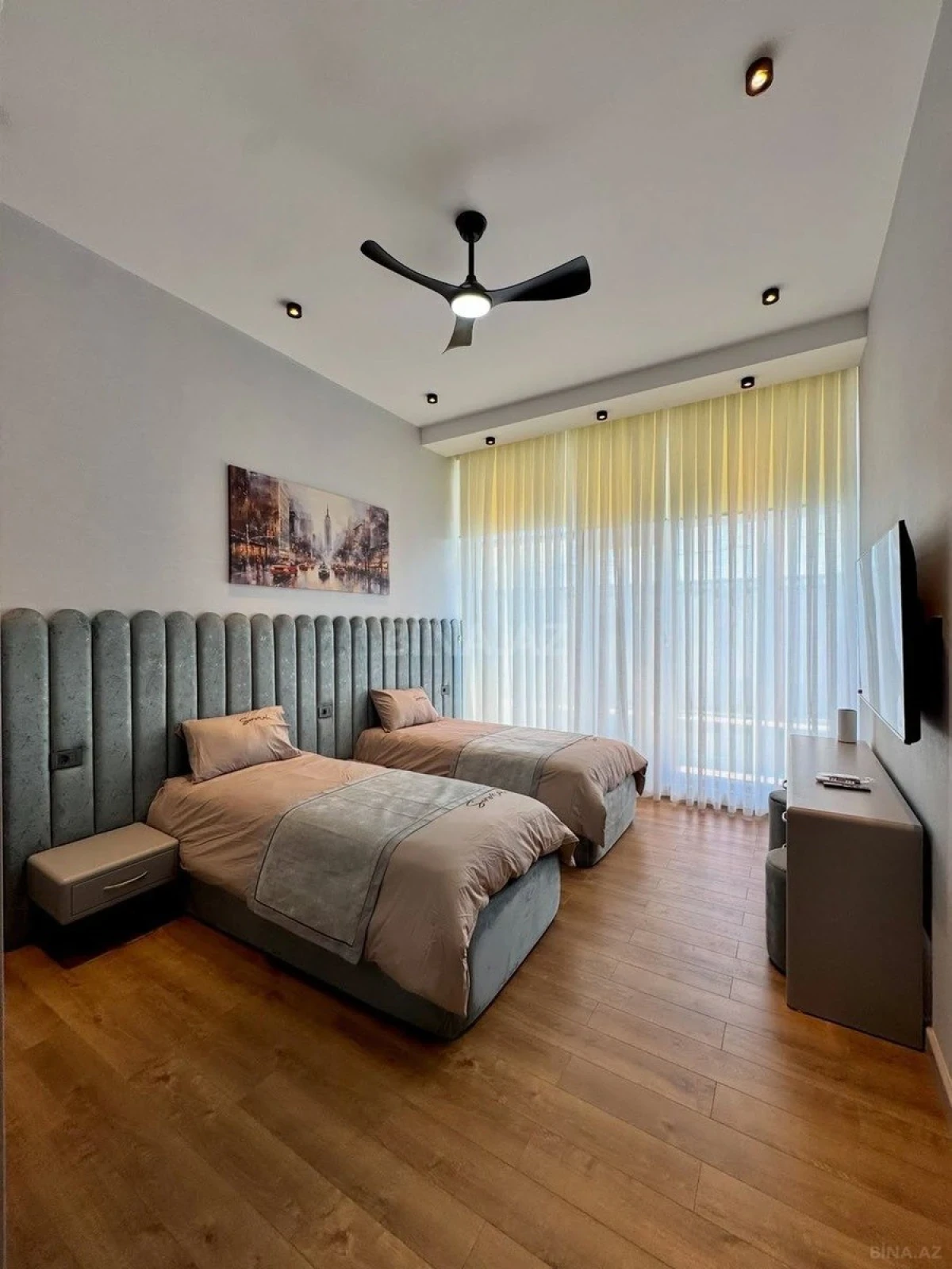 Kirayə verilir 5 otaqlı həyət evi 400 m²