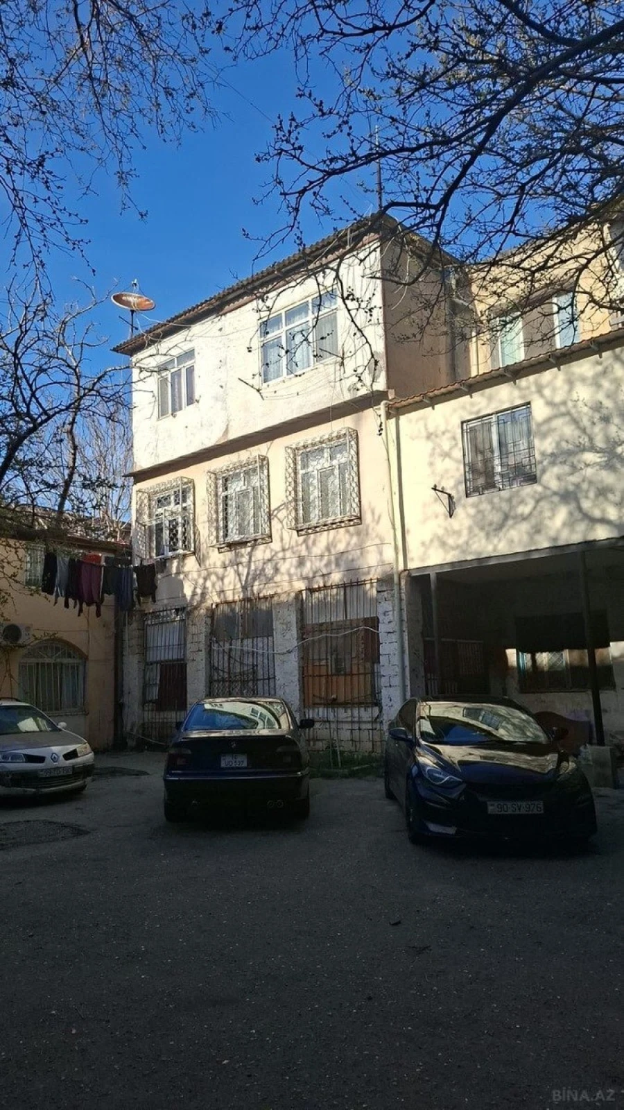 Satılır 2 otaqlı mənzil 70 m²