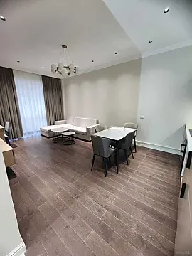 Kirayə verilir 3 otaqlı mənzil 77 m²