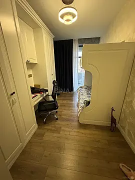 Kirayə verilir 4 otaqlı mənzil 115 m²