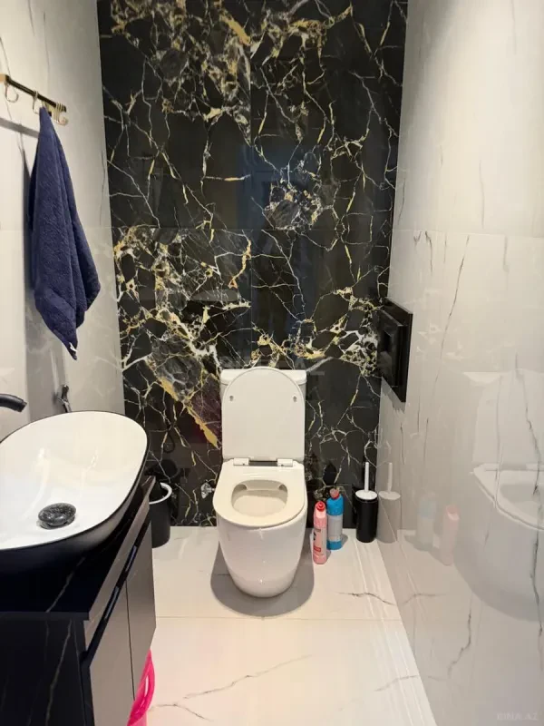 Kirayə verilir 4 otaqlı mənzil 115 m²