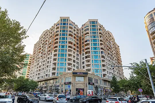 Kirayə verilir 4 otaqlı mənzil 115 m² — Bakı, Nərimanov 4 otaq 115.00 m²