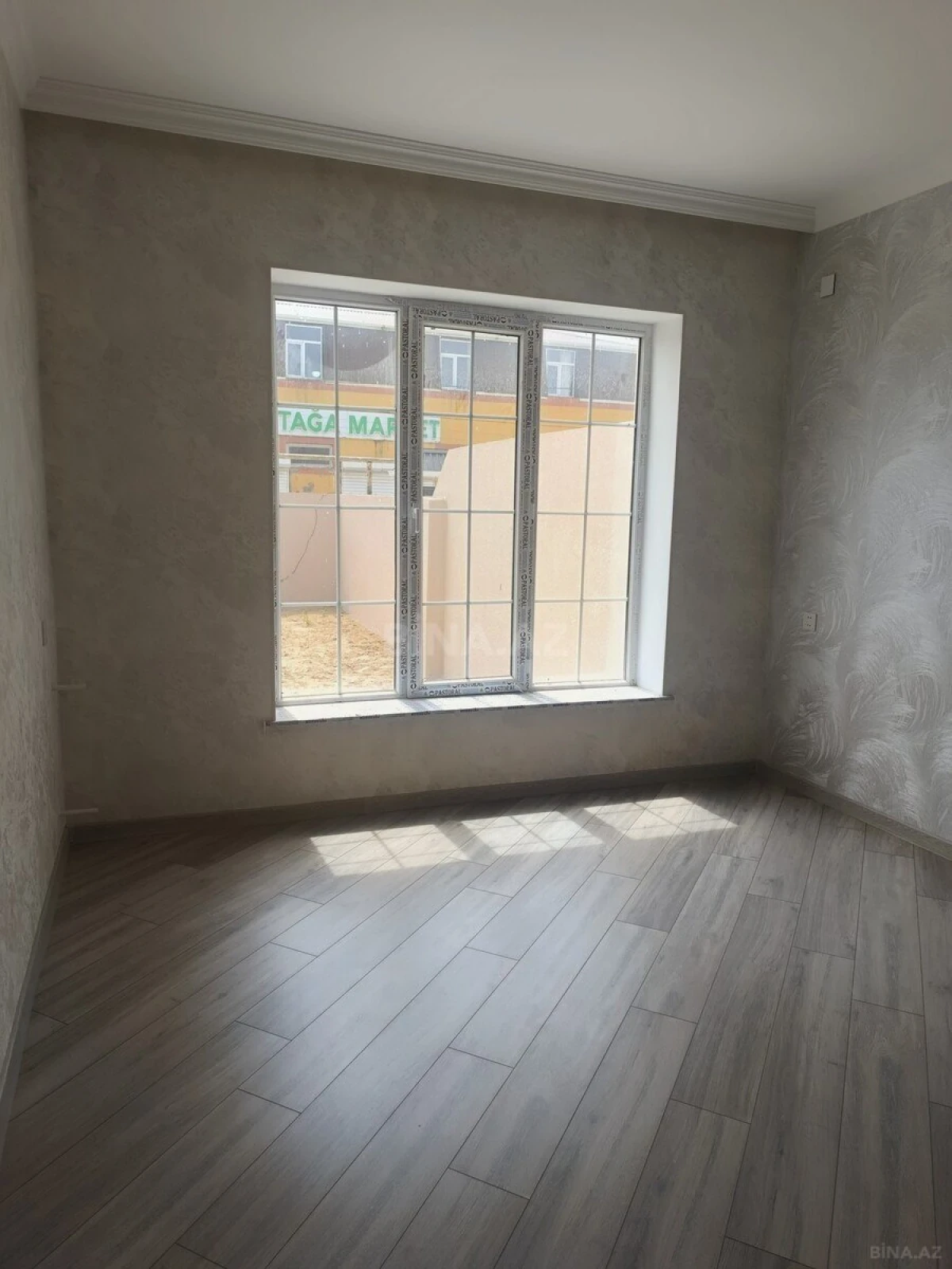 Satılır 3 otaqlı həyət evi 100 m²
