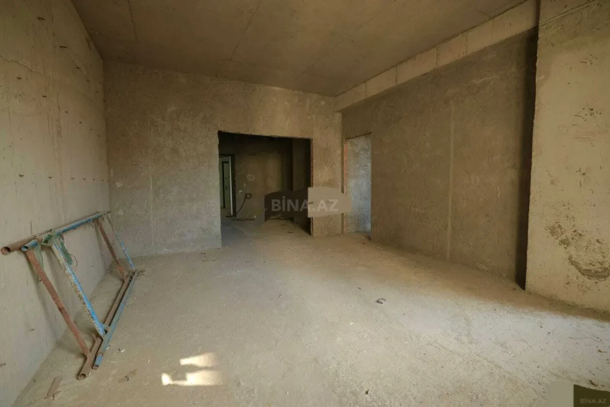 Satılır 3 otaqlı mənzil 108 m²