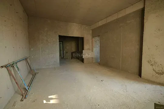 Satılır 3 otaqlı mənzil 108 m²