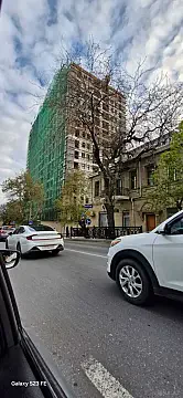 Satılır 3 otaqlı mənzil 108 m²