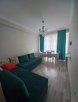 Kirayə verilir 2 otaqlı mənzil 65 m²