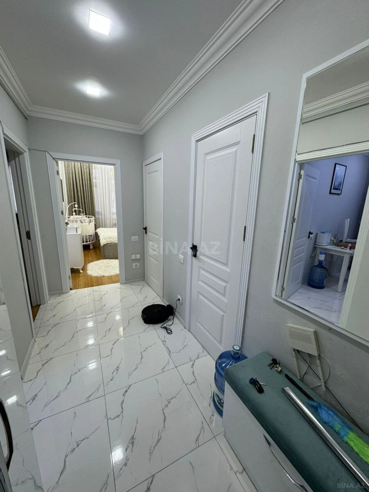 Satılır 2 otaqlı mənzil 70 m²
