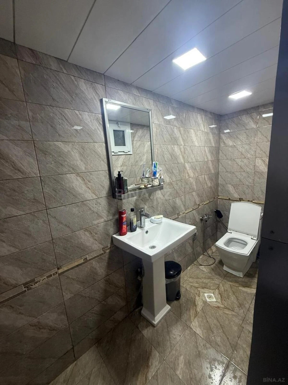 Satılır 4 otaqlı həyət evi 80 m²