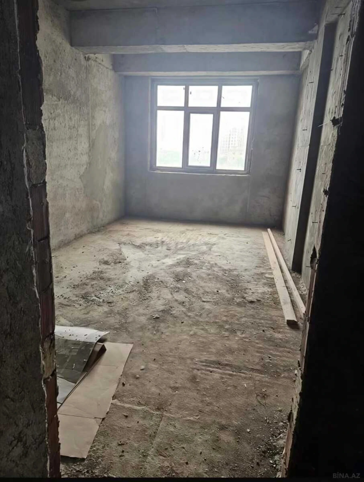 Satılır 2 otaqlı mənzil 99.3 m²