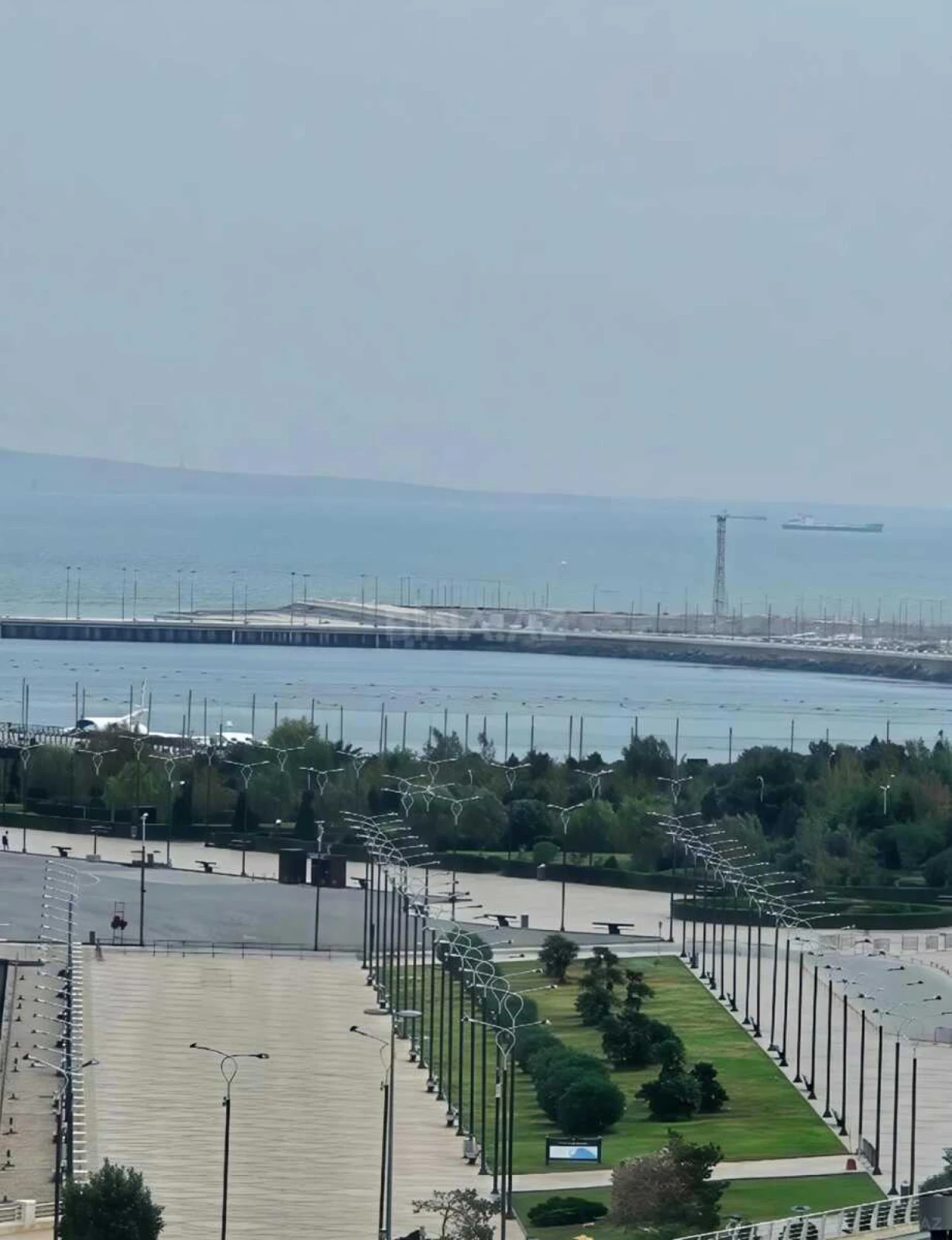 Satılır 2 otaqlı mənzil 99.3 m²