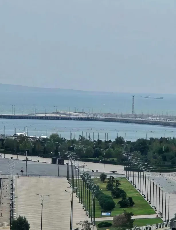 Satılır 2 otaqlı mənzil 99.3 m²