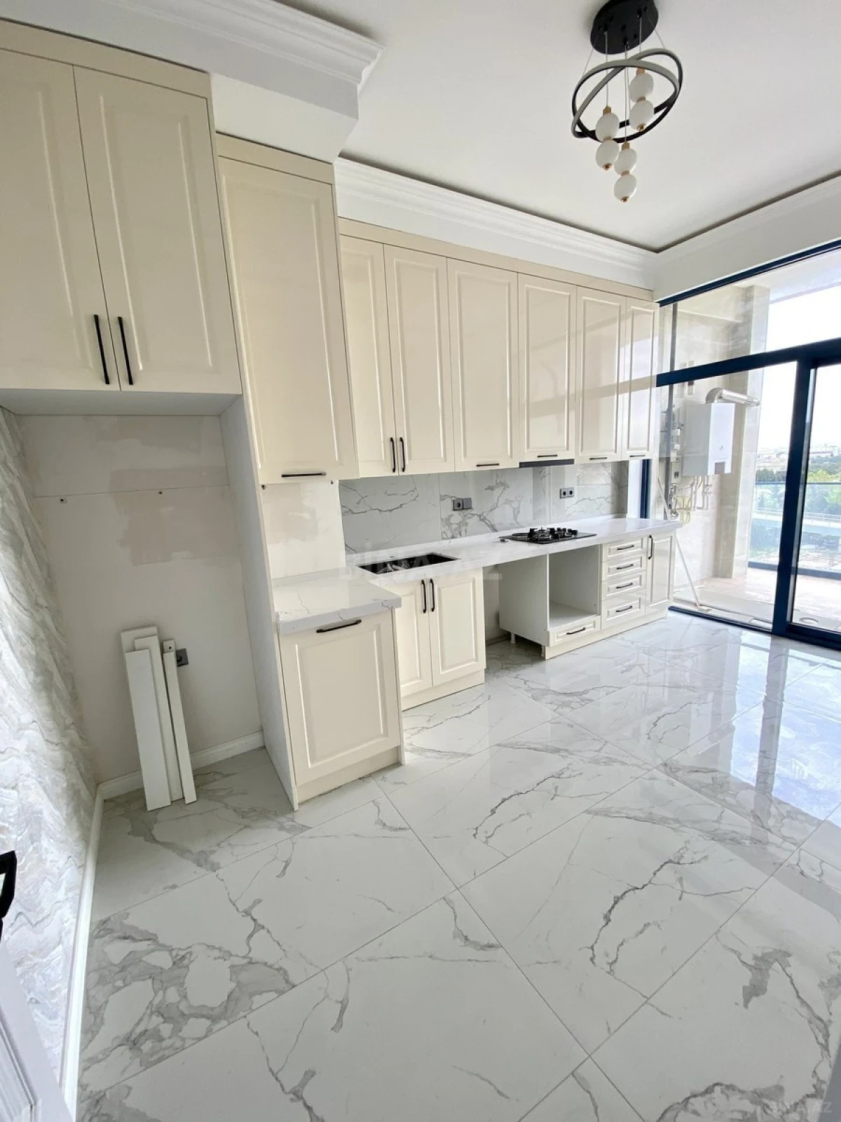 Satılır 2 otaqlı mənzil 66.9 m²
