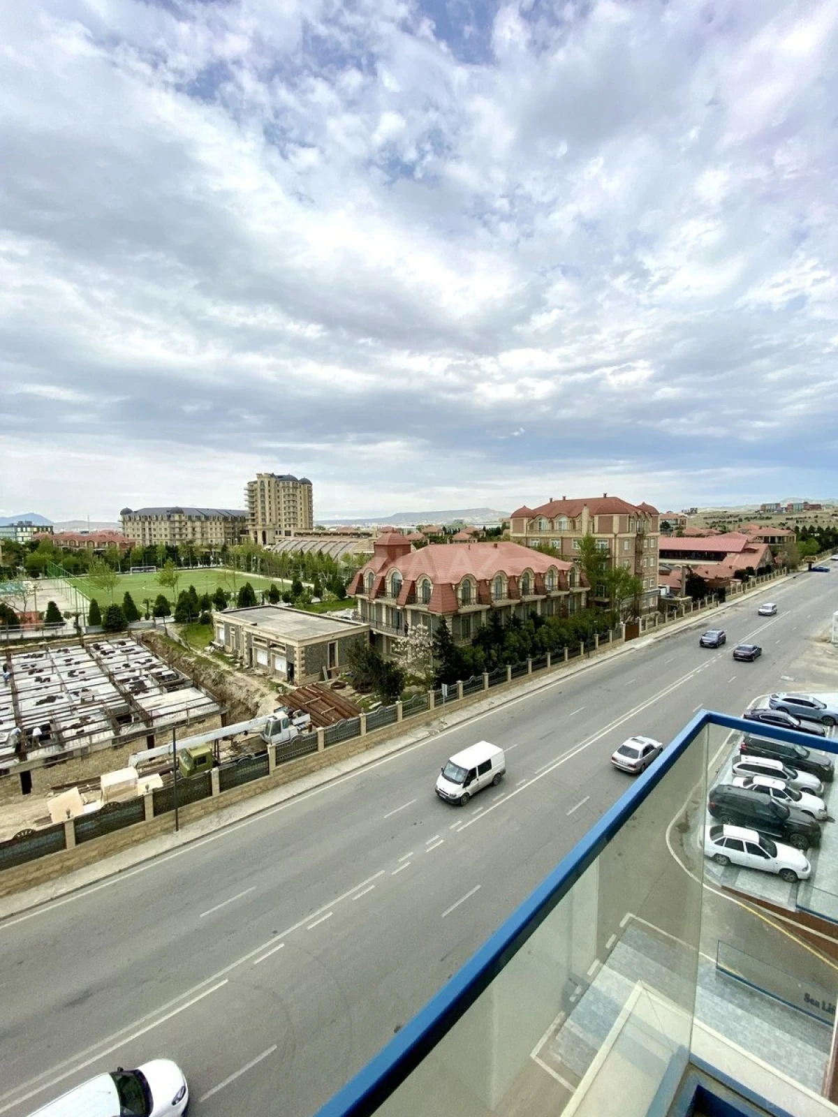 Satılır 2 otaqlı mənzil 66.9 m²