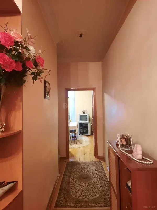 Satılır 4 otaqlı mənzil 115 m²