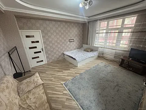 Kirayə verilir 1 otaqlı mənzil 52 m²