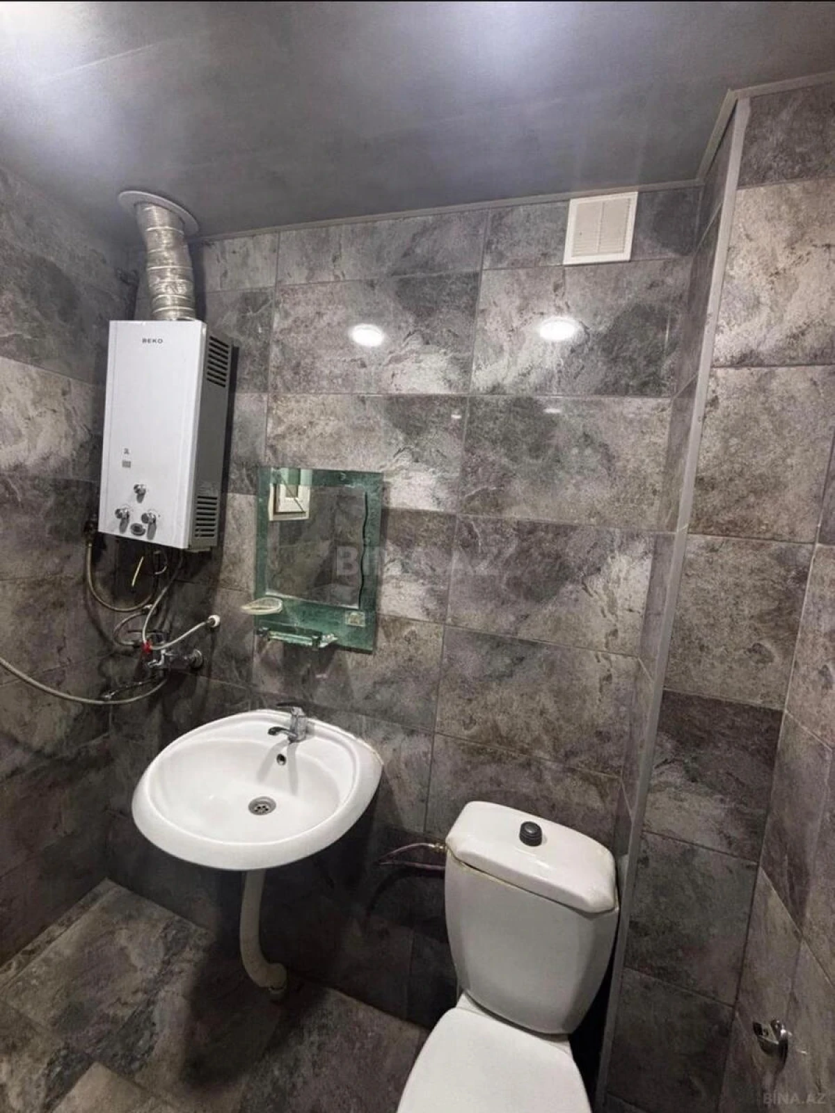 Satılır 3 otaqlı mənzil 75 m²