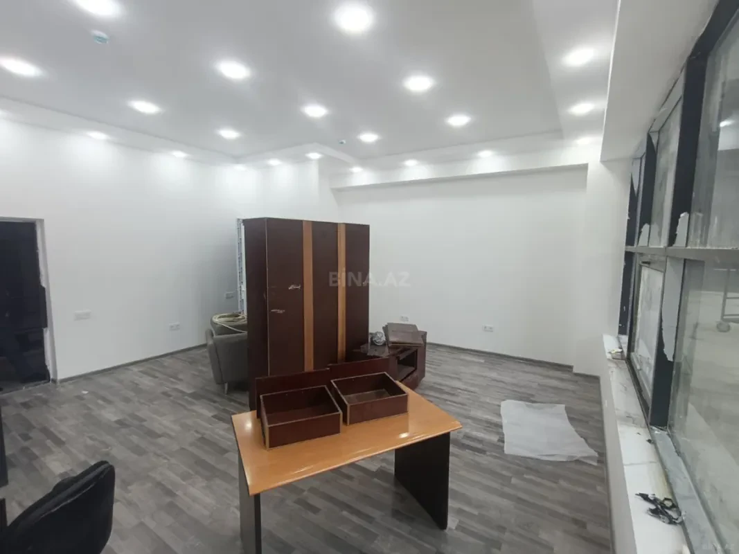 Kirayə verilir 1 otaqlı ofis 37 m²