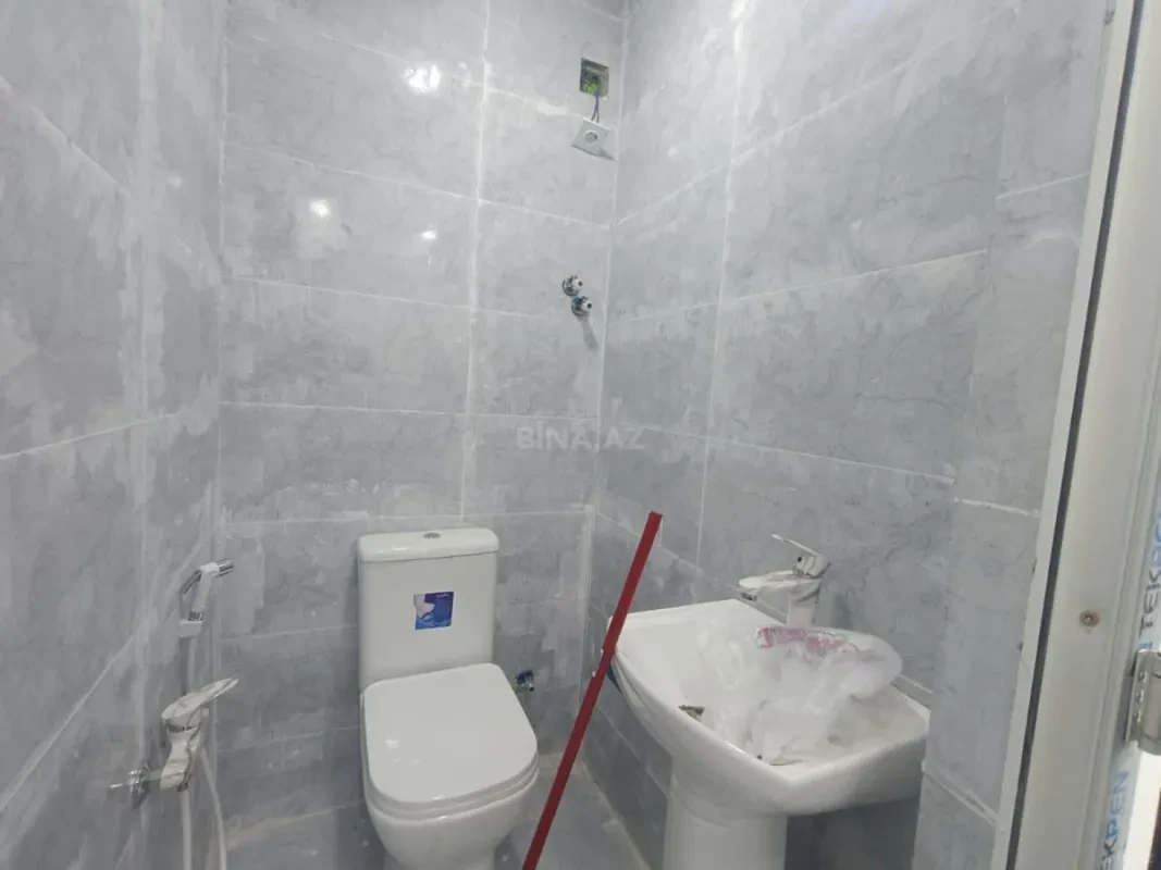 Kirayə verilir 1 otaqlı ofis 37 m²