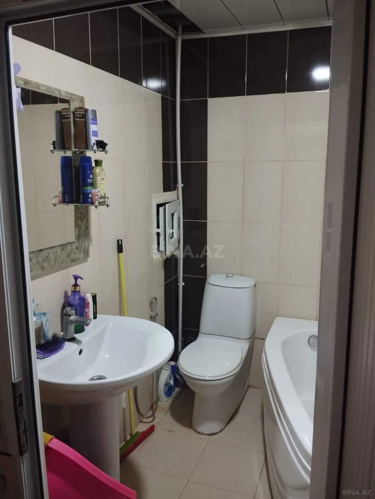 Satılır 3 otaqlı mənzil 64 m²
