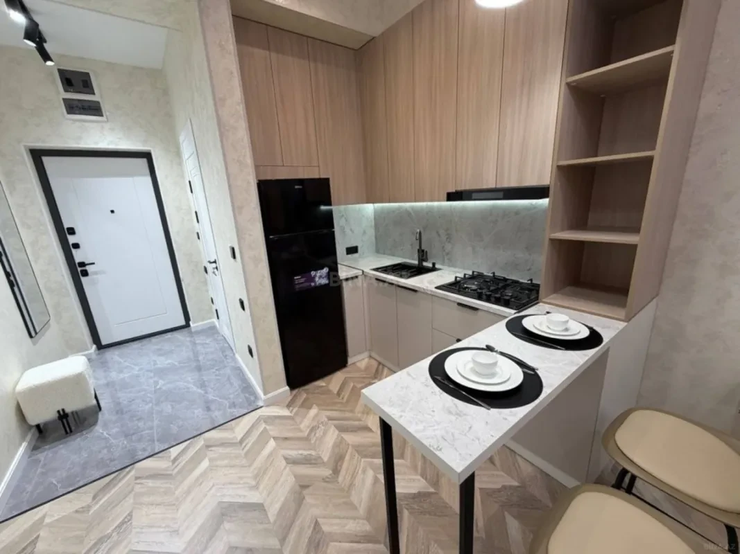 Kirayə verilir 2 otaqlı mənzil 60 m²