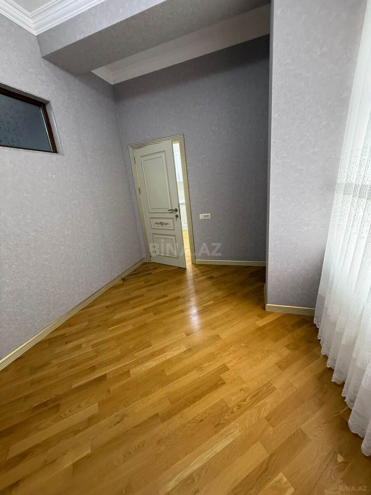 Kirayə verilir 3 otaqlı mənzil 100 m²