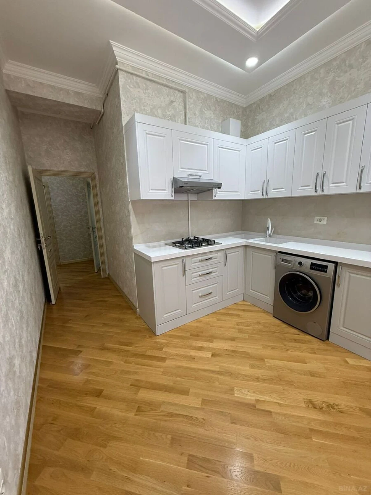 Kirayə verilir 3 otaqlı mənzil 100 m²