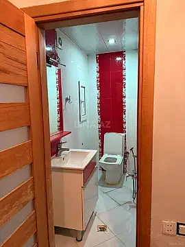 Kirayə verilir 2 otaqlı mənzil 85 m²