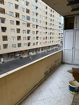 Kirayə verilir 2 otaqlı mənzil 85 m²