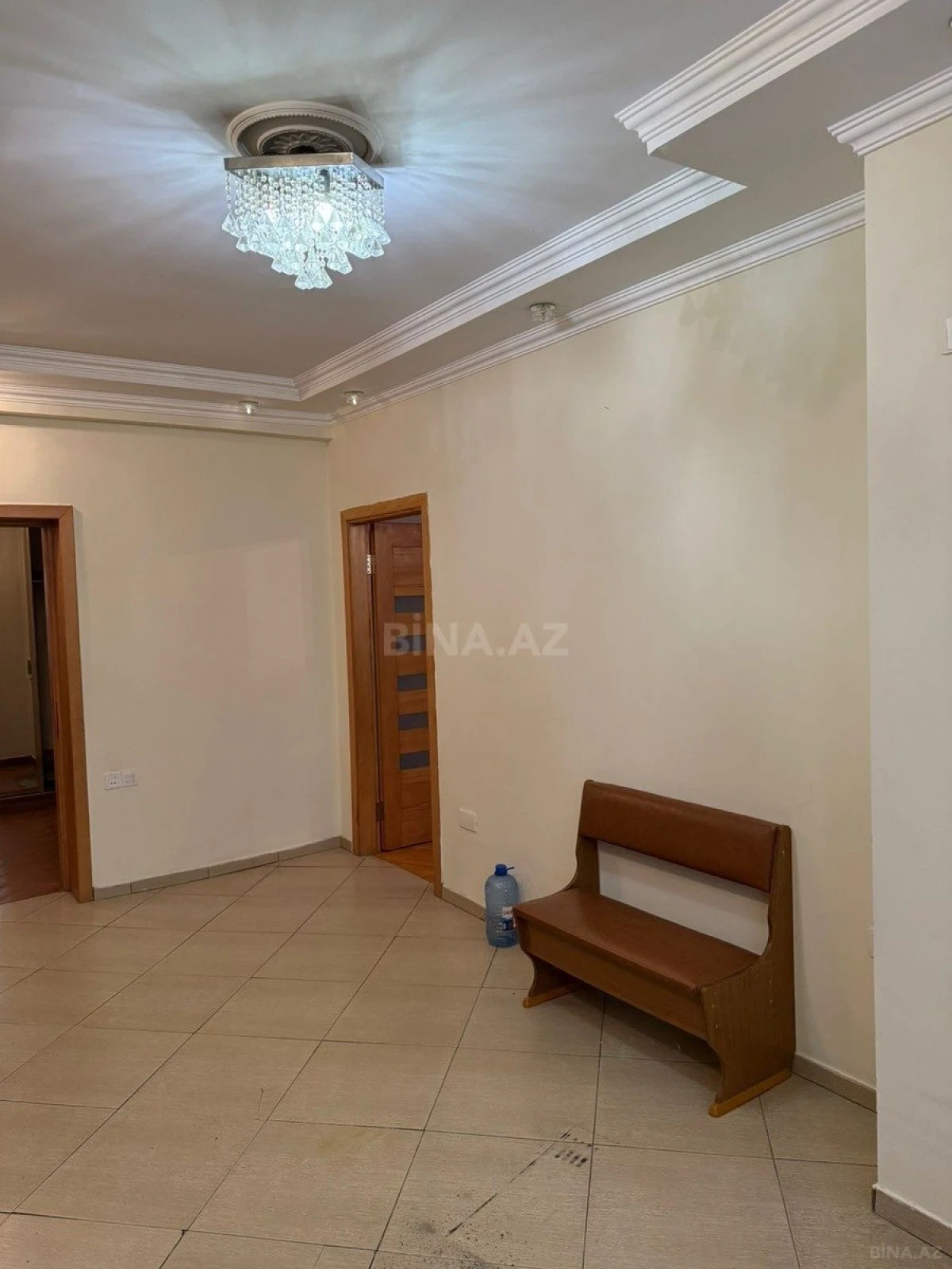 Kirayə verilir 2 otaqlı mənzil 85 m²