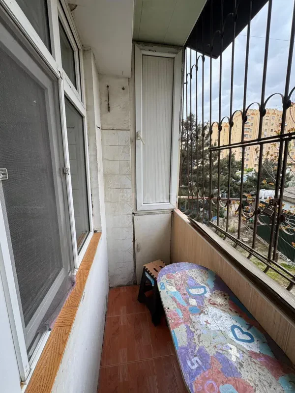 Satılır 2 otaqlı mənzil 65 m²