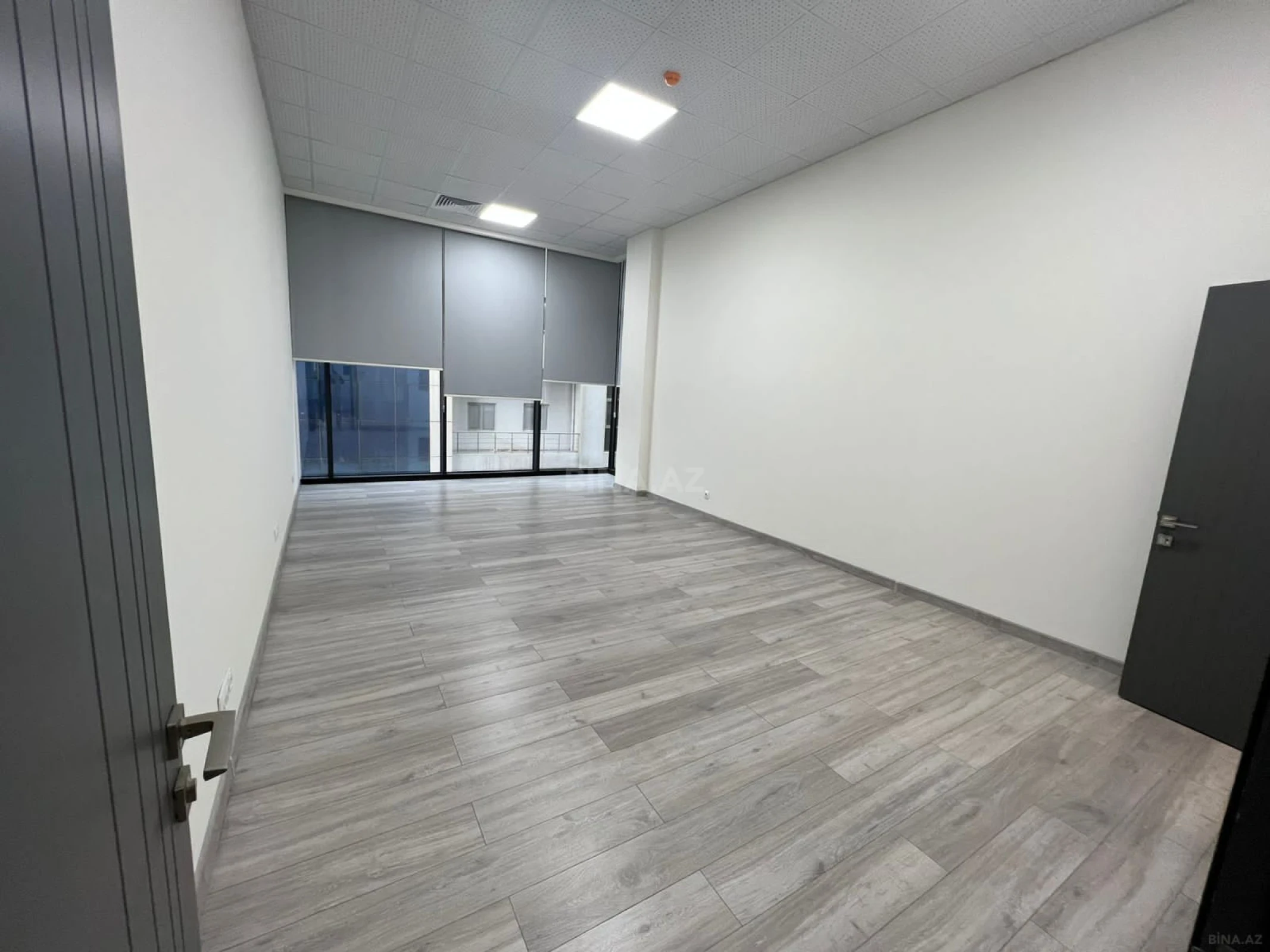 Kirayə verilir 4 otaqlı ofis 175 m²
