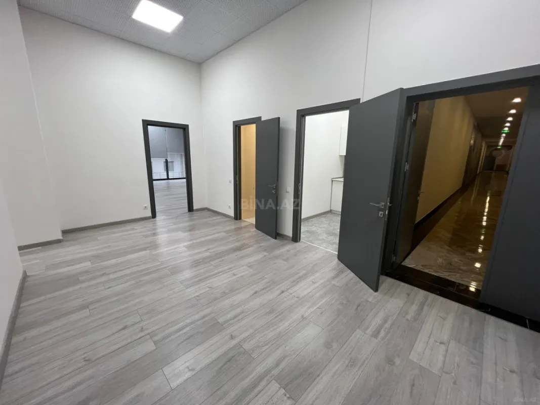 Kirayə verilir 4 otaqlı ofis 175 m²