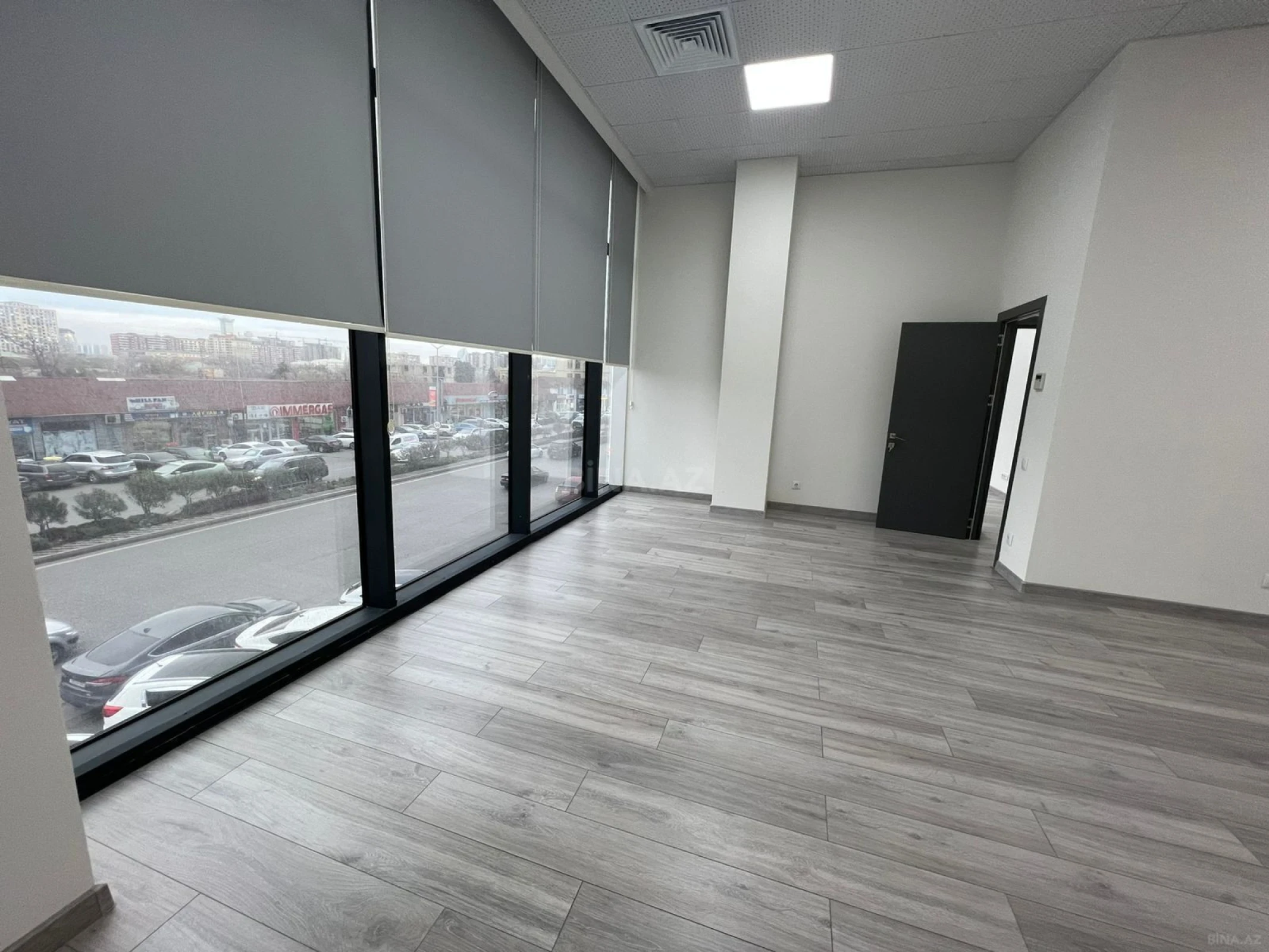 Kirayə verilir 4 otaqlı ofis 175 m²
