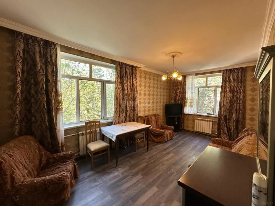 Kirayə verilir 2 otaqlı mənzil 55 m²