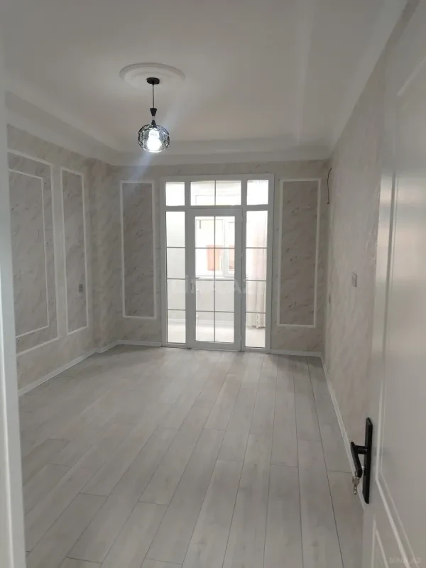 Satılır 2 otaqlı mənzil 30 m²