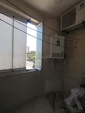 Kirayə verilir 2 otaqlı mənzil 74 m²