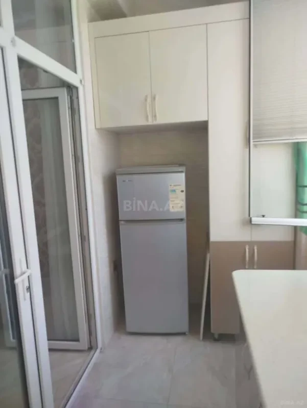 Kirayə verilir 2 otaqlı mənzil 74 m²
