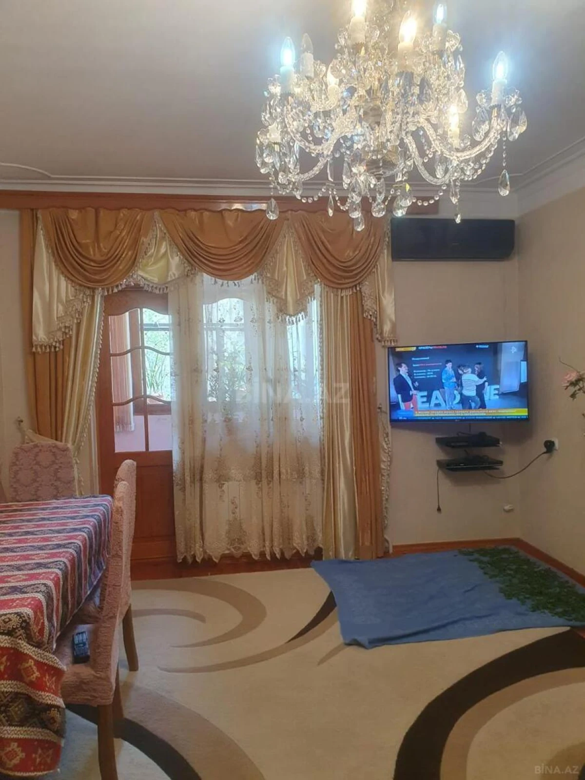 Kirayə verilir 2 otaqlı mənzil 55 m²